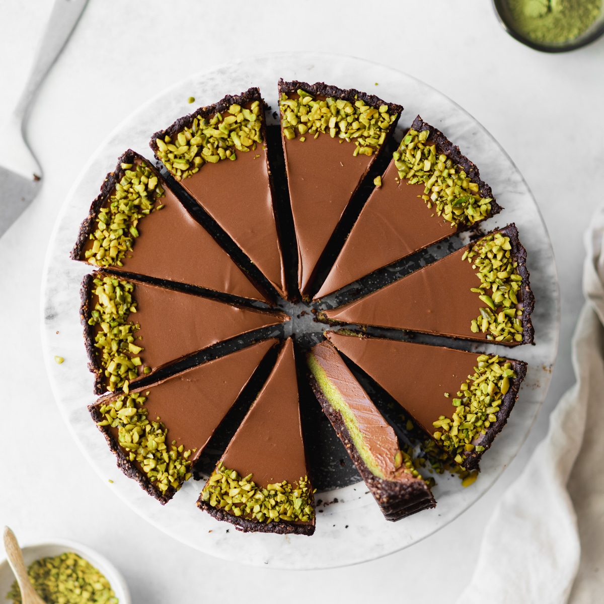 sirup house — Gooey chocolate cake with pistachio butter