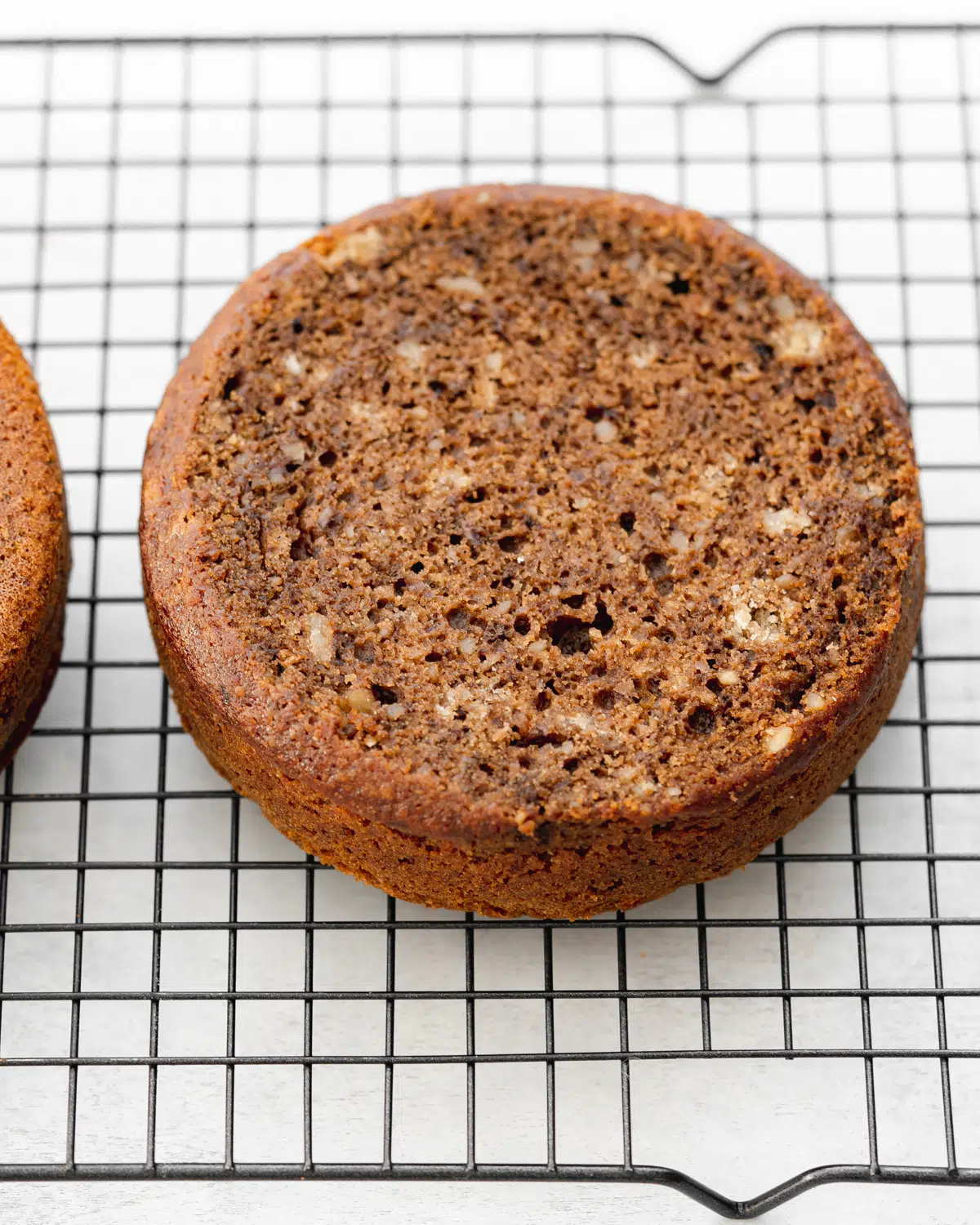 how to make vegan coffee walnut cake.